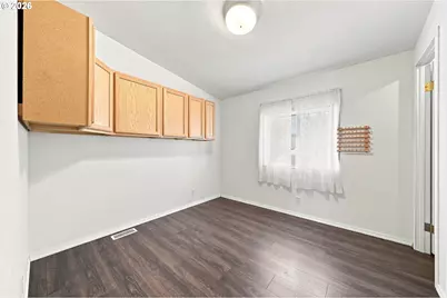 290 Adams Loop, Roseburg, OR 97471 - Photo 20