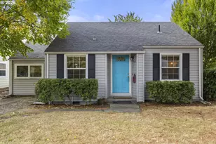 9585 N Polk Ave, Portland, OR 97203 - Photo 40