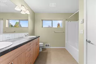 7534 N Burlington Ave, Portland, OR 97203 - Photo 26