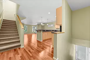7534 N Burlington Ave, Portland, OR 97203 - Photo 6