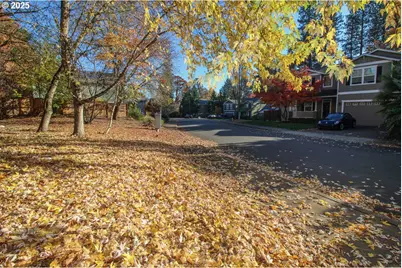 Sw Pihas St, Tigard, OR 97223 - Photo 10