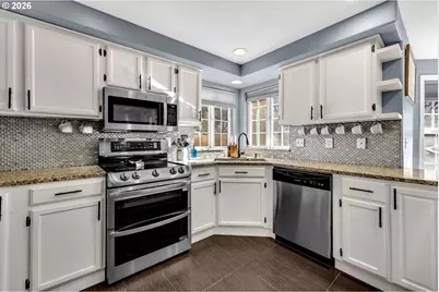 15117 NE 26th St, Vancouver, WA 98684 - Photo 8