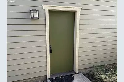 11122 Bunk House Ln, Redmond, OR 97756 - Photo 6