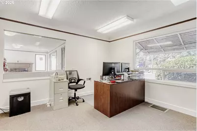 2020 NE 102nd Ave, Portland, OR 97220 - Photo 8