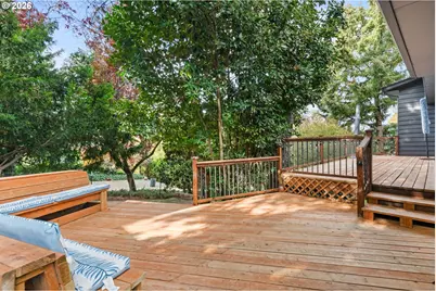 10205 SW 70th Ave, Tigard, OR 97223 - Photo 40