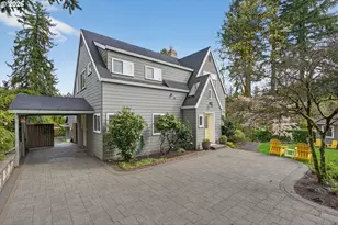 1638 SW Upland Dr, Portland, OR 97221 - Photo 2