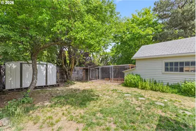 985 Madison St NE, Salem, OR 97301 - Photo 24