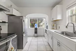 985 Madison St NE, Salem, OR 97301 - Photo 10