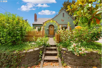 548 N Lombard St, Portland, OR 97217 - Photo 1