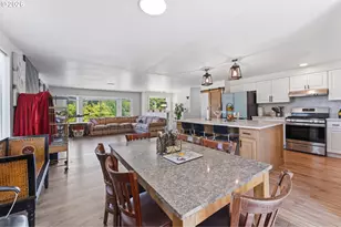 7415 SW 167th Pl, Beaverton, OR 97007 - Photo 8