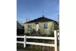 521 E Ridgeway Ave, Hermiston, OR 97838 - Photo 2