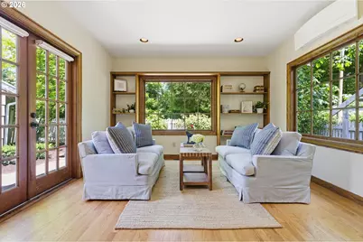 615 SE Andover Pl, Portland, OR 97202 - Photo 16