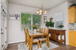 5564 Lancelot Way, Eugene, OR 97402 - Photo 8