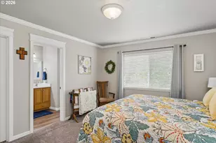 5564 Lancelot Way, Eugene, OR 97402 - Photo 16