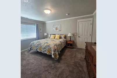 5564 Lancelot Way, Eugene, OR 97402 - Photo 14