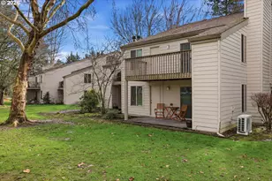 11721 SW Boones Bend Dr, Beaverton, OR 97008 - Photo 30