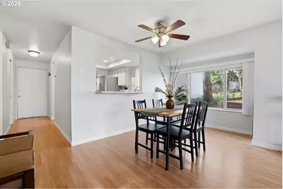 11721 SW Boones Bend Dr #9-3D, Beaverton, OR 97008 - Photo 10