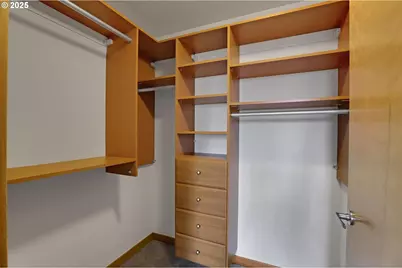 1030 NW Johnson St #521, Portland, OR 97209 - Photo 34