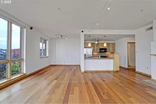 1030 NW Johnson St, Portland, OR 97209 - Photo 18