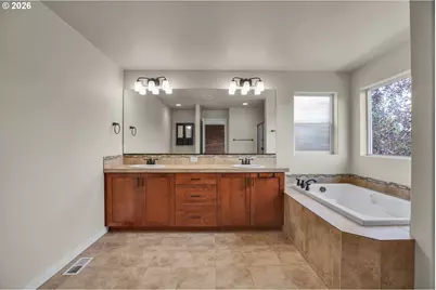 20435 SW Gracie St, Beaverton, OR 97006 - Photo 24