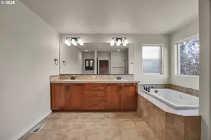 20435 SW Gracie St, Beaverton, OR 97006 - Photo 24