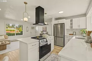 12914 NE Halsey St, Portland, OR 97230 - Photo 10