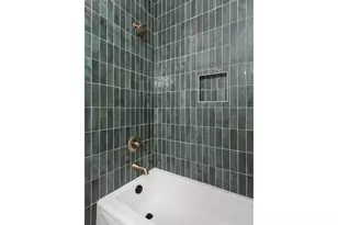 7557 N Gilbert Ave, Portland, OR 97203 - Photo 18