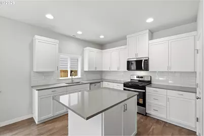 1552 NW Tracy St, McMinnville, OR 97128 - Photo 8