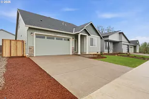 1552 NW Tracy St, McMinnville, OR 97128 - Photo 2