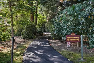 15104 NE Brazee St, Portland, OR 97230 - Photo 26