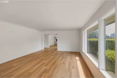 815 Church St, Woodburn, OR 97071 - Photo 6
