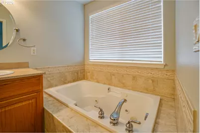 9819 NE 86th St, Vancouver, WA 98662 - Photo 40