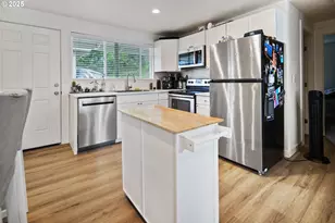 1002 Cedar St, Kalama, WA 98625 - Photo 6