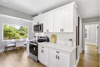 625 N Stafford St, Portland, OR 97217 - Photo 10