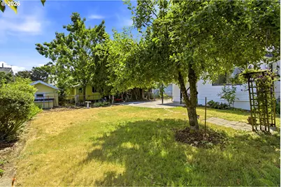 625 N Stafford St, Portland, OR 97217 - Photo 30