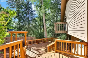 2663 E Wilshire Dr, Eugene, OR 97405 - Photo 8