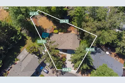 2663 E Wilshire Dr, Eugene, OR 97405 - Photo 2