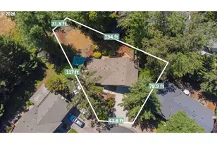2663 E Wilshire Dr, Eugene, OR 97405 - Photo 2