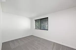 2663 E Wilshire Dr, Eugene, OR 97405 - Photo 36