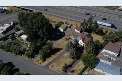 3504 W 2nd St, The Dalles, OR 97058 - Photo 12