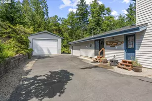 165 Meridian Dr, Kelso, WA 98626 - Photo 4