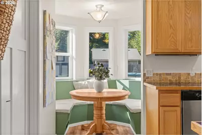 1522 Ash Ave, Cottage Grove, OR 97424 - Photo 16