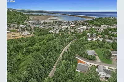 4448 SE Jetty Ave, Lincoln City, OR 97367 - Photo 4