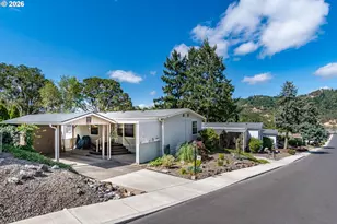 43 NE Mary Ann Ln, Roseburg, OR 97470 - Photo 40