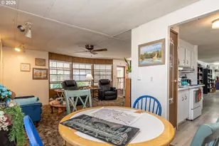 43 NE Mary Ann Ln, Roseburg, OR 97470 - Photo 6