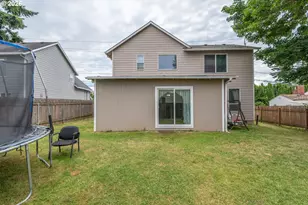 20721 NE Halsey St, Fairview, OR 97024 - Photo 30