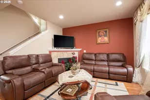 20721 NE Halsey St, Fairview, OR 97024 - Photo 6