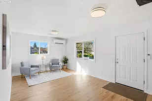 22904 SW Pine St, Sherwood, OR 97140 - Photo 6