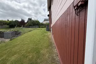 322 W D St, Rainier, OR 97048 - Photo 44