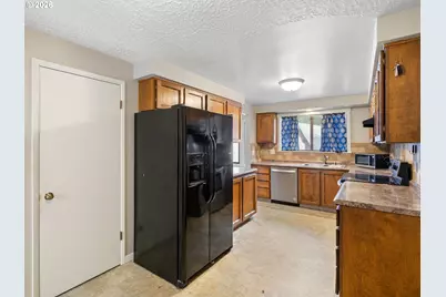13422 SE McGillivray Blvd, Vancouver, WA 98683 - Photo 10